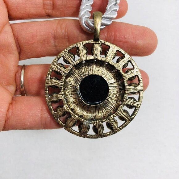 Women Necklace 16" Big Round Statement Pendant Rope Retro Boho Fashion Costume - Picture 7 of 11